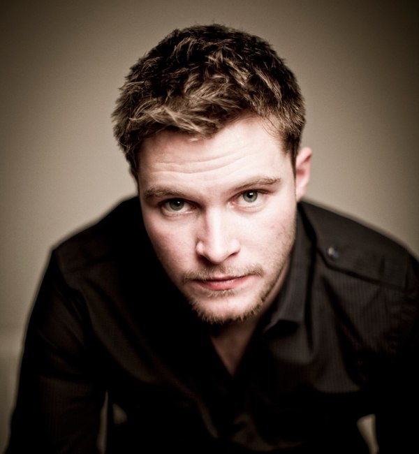 Transformers 4   Michael Bay Announces Jack Reynor   Lead Role  Mark Wahlberg Image (1 of 1)